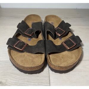 NEW Birkenstock Arizona Soft Footbed Sz 12
Color: Mocha Suede